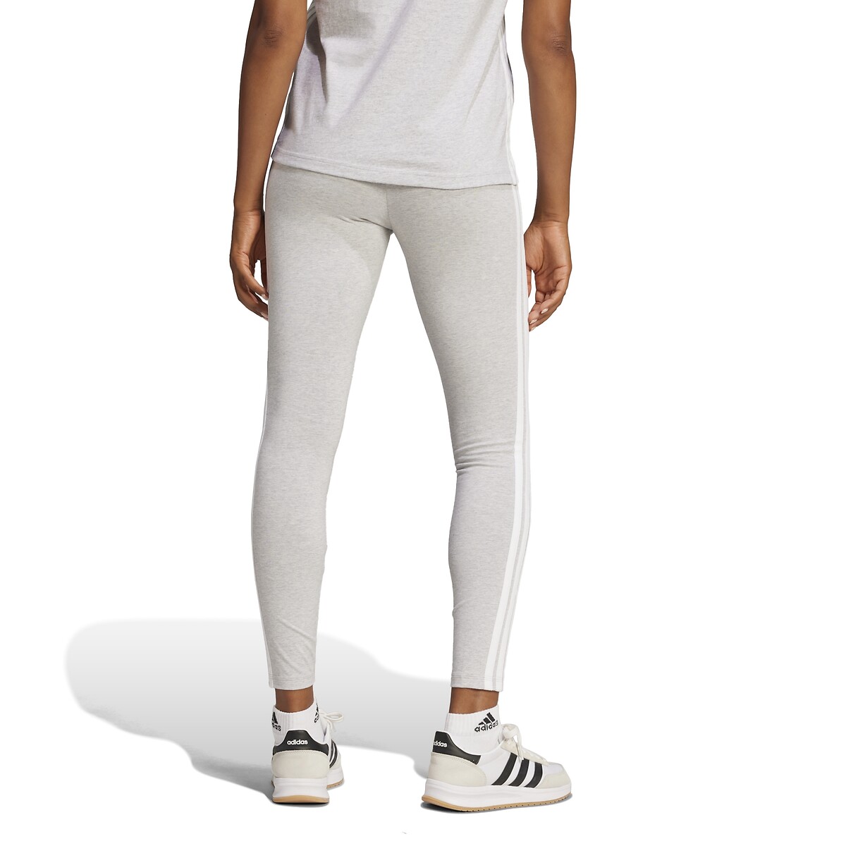 ADIDAS ROUPAS ESPORTIVAS<br>Leggings Essenciais com 3 Listras