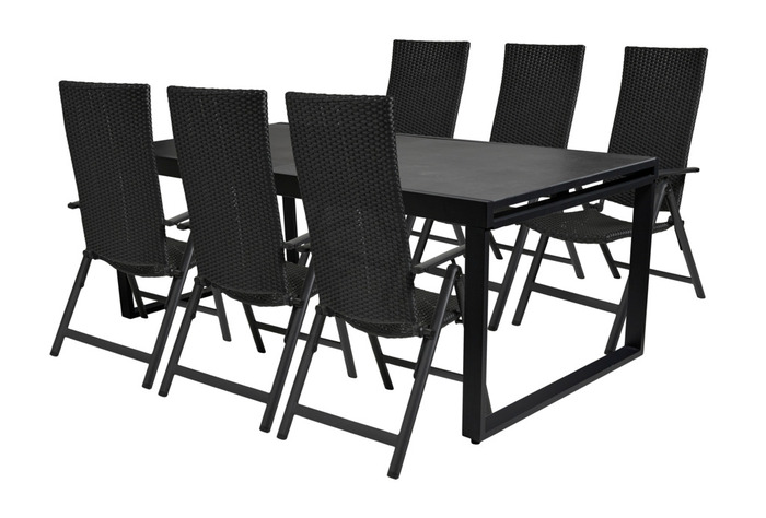 Havestol i sort aluminium og rattan