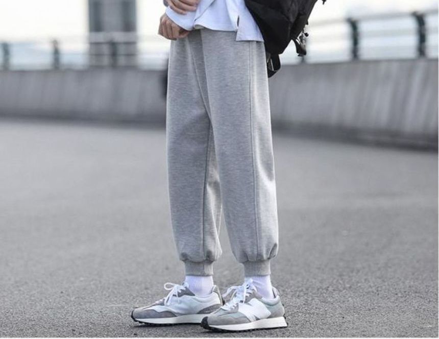 Sinlarity - Halfhoge effen cropped harem-joggingbroek