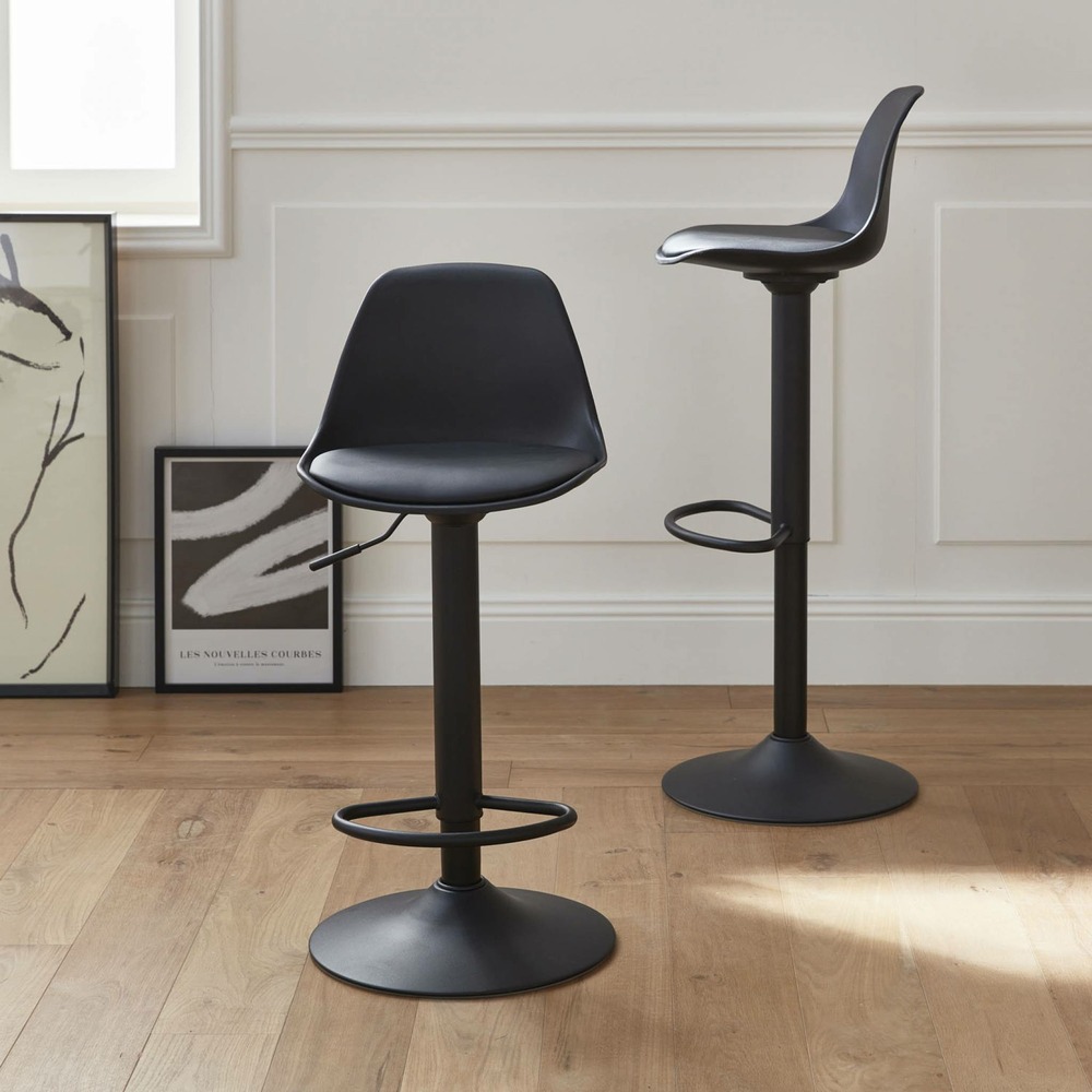 Lot de 2 tabourets de bar réglables 61.5/83.5cm - noah - simili cuir noir - hauteur réglable. Repose-pieds