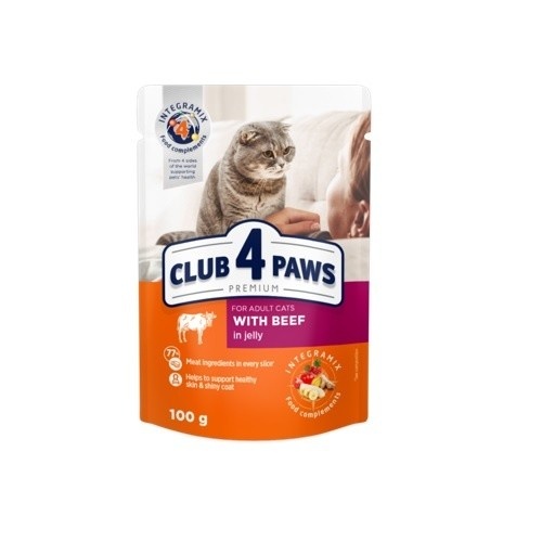 Ração úmida premium Club4paws para gatos com sabor de vaca.