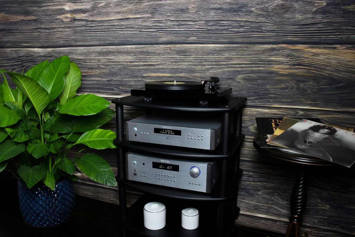 Rotel RA-1592 MKII Silver Amplis hi-fi stéréo