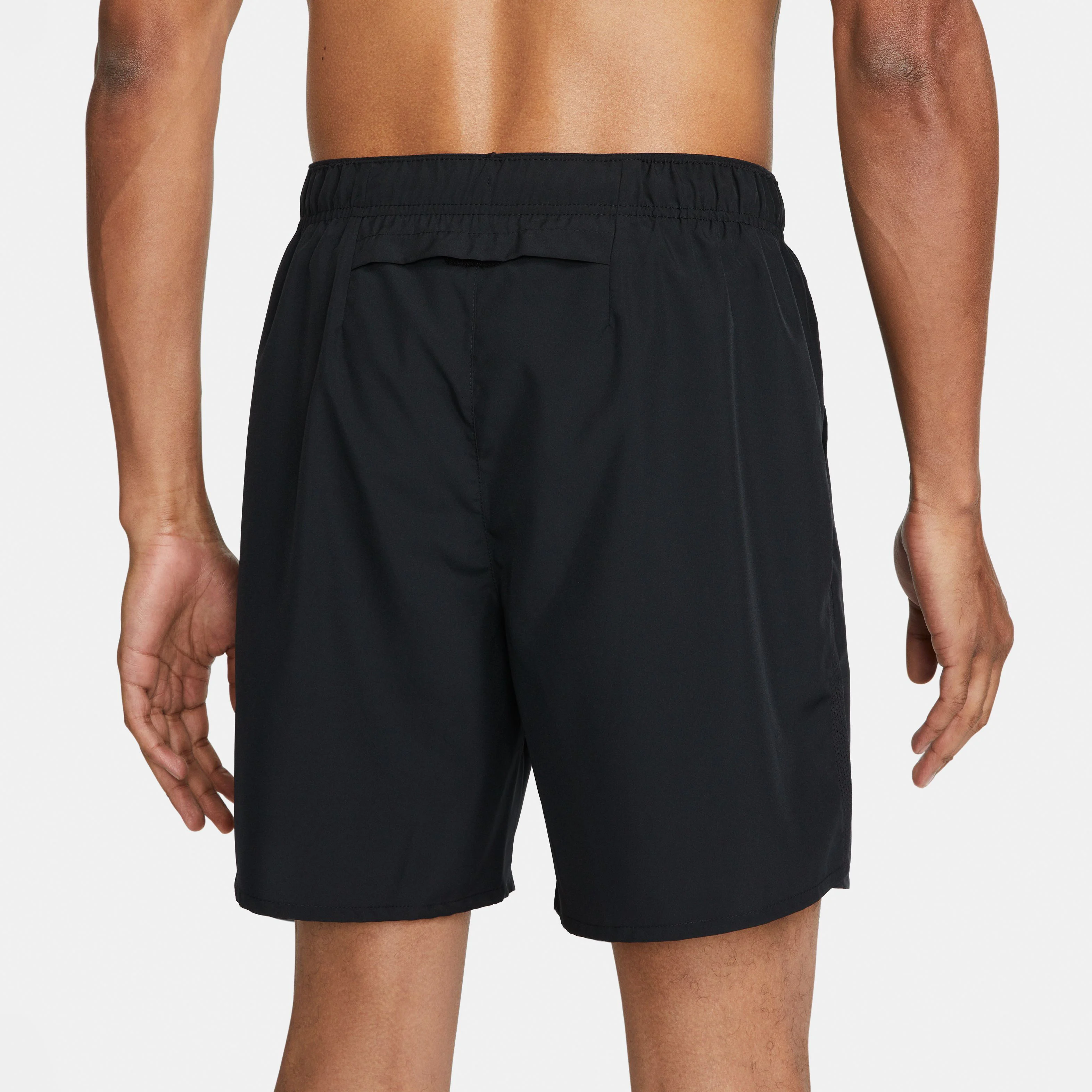 Nike Dri-Fit Challenger Dri-Fit Challenger 7in Unlined Versatile Shorts Hommes - Noir