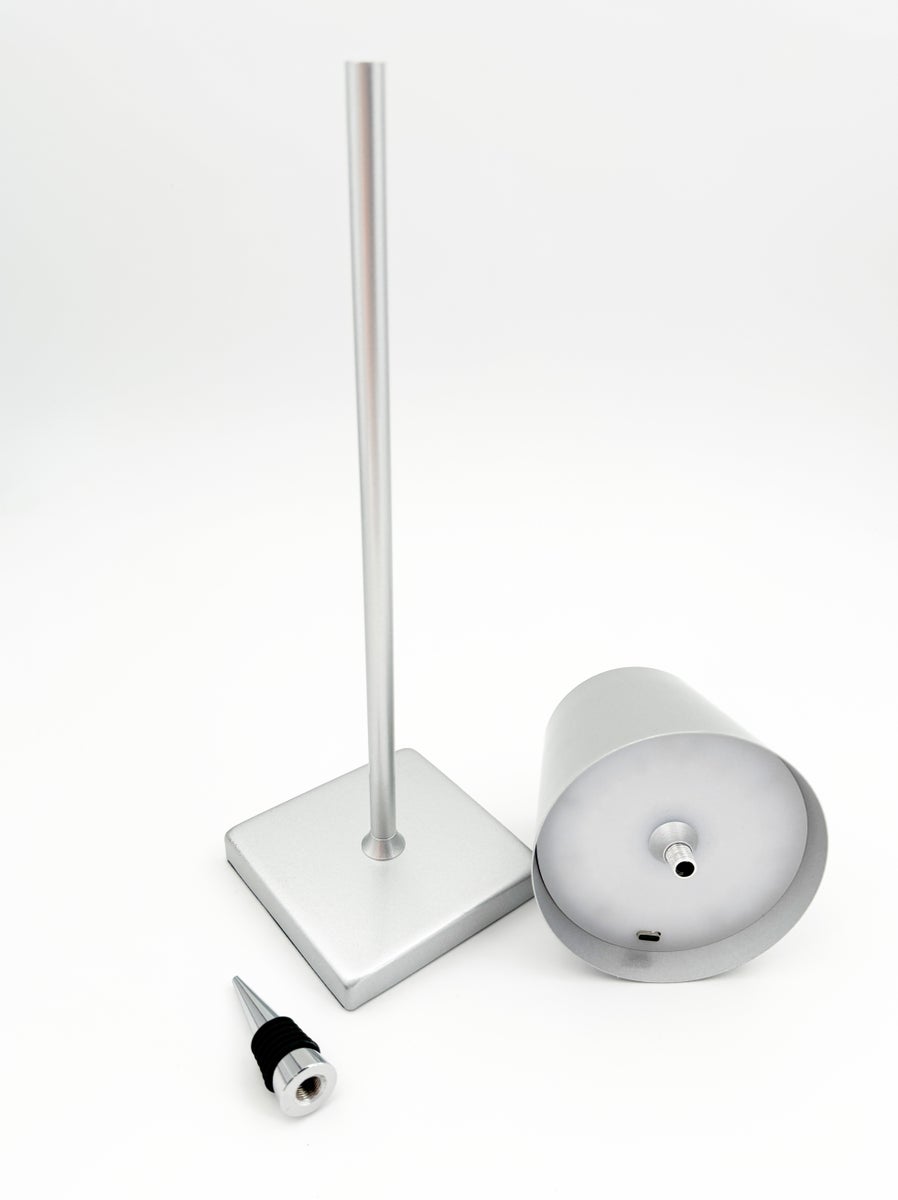 LED 2-in-1 lamp: tafellamp en flessenlamp in één, zilver, draadloos, dimbaar, oplaadbaar via USB, voor bevestiging aan flessen of als tafellamp voor thuis, restaurants, hotels, bars