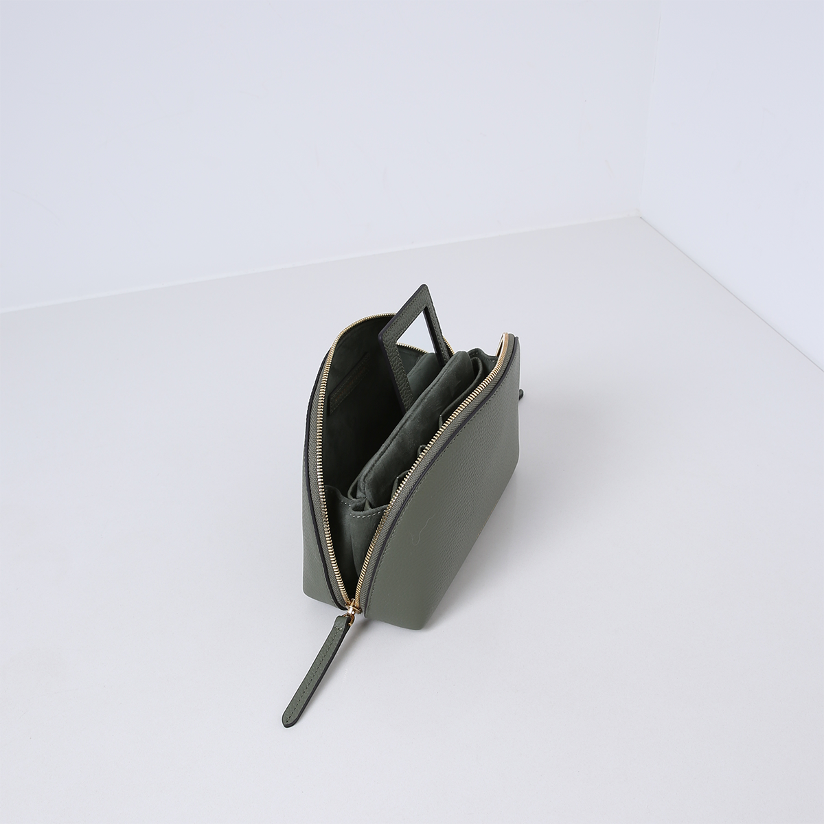 COSMETIC CASE | PINE