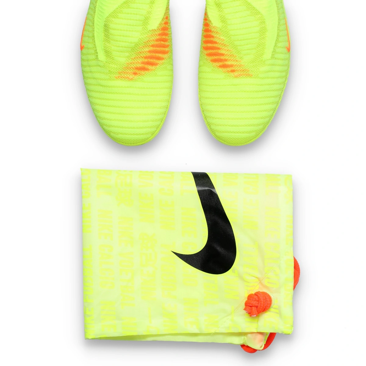 Chuteira Nike Phantom 6 High Elite FG
