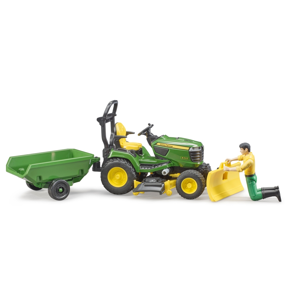 Bruder John Deere Rasentraktor mit Anhänger und Gärtner