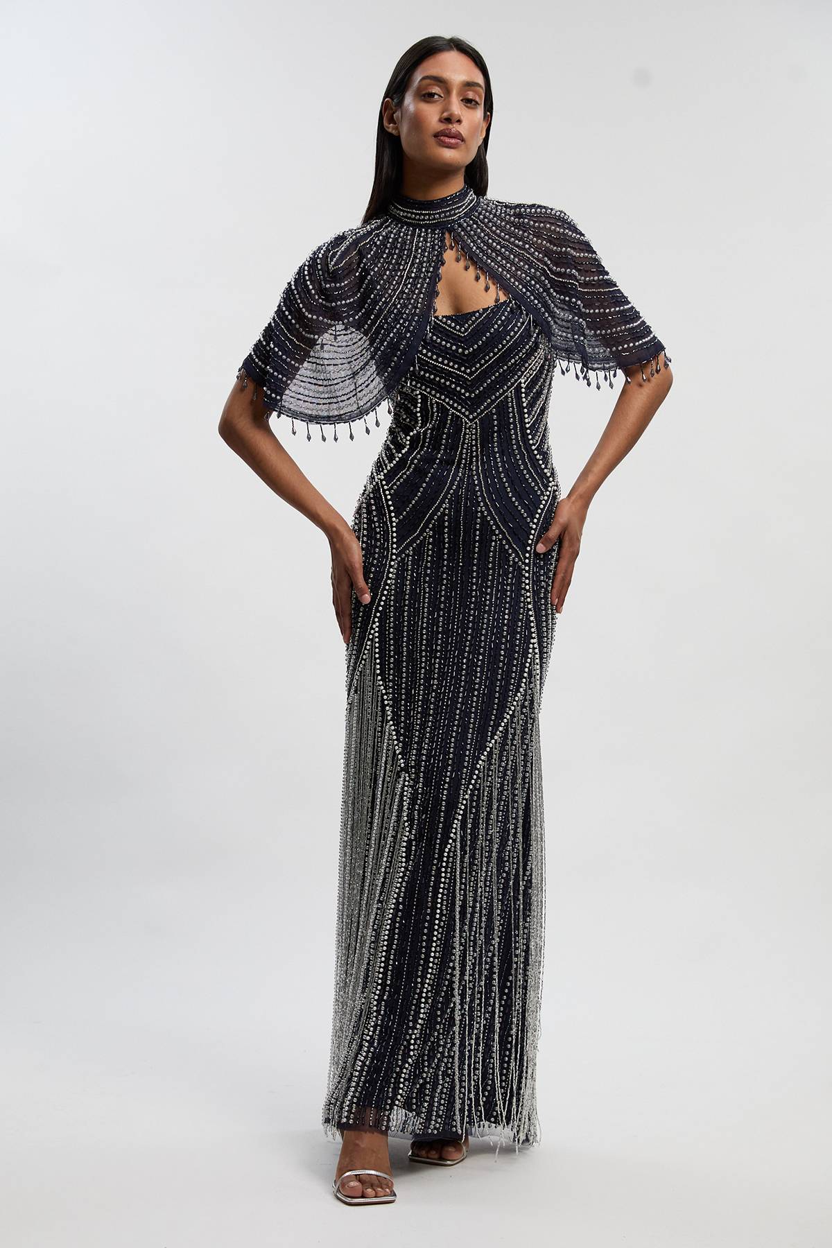 KarenMillen Robe Longue Tissée Ornée De Cristaux Avec Cape Amovible