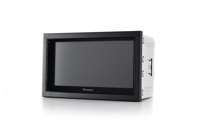 Pioneer 6,8- Mediacenter mit DAB und Weblink 2.0