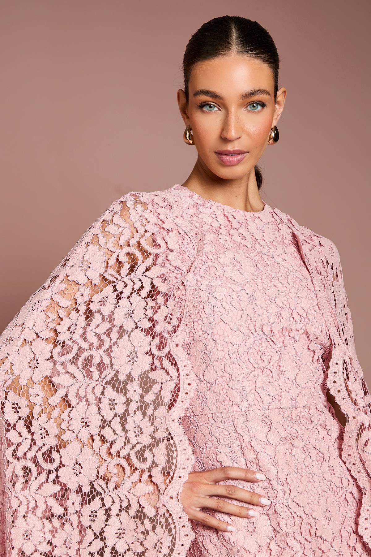 Coast Robe Cape en Dentelle