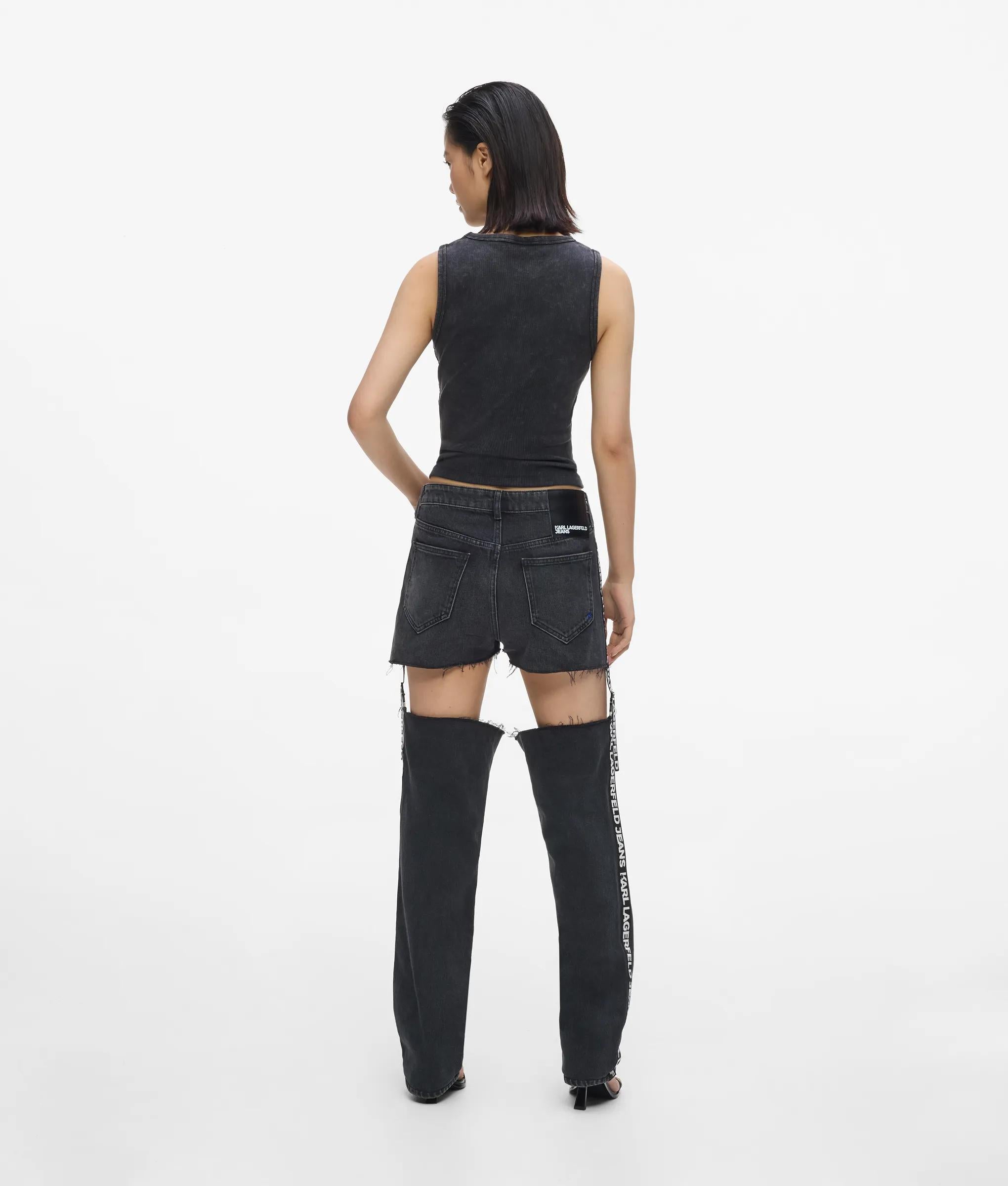 Hoog uitgesneden rechte jeans