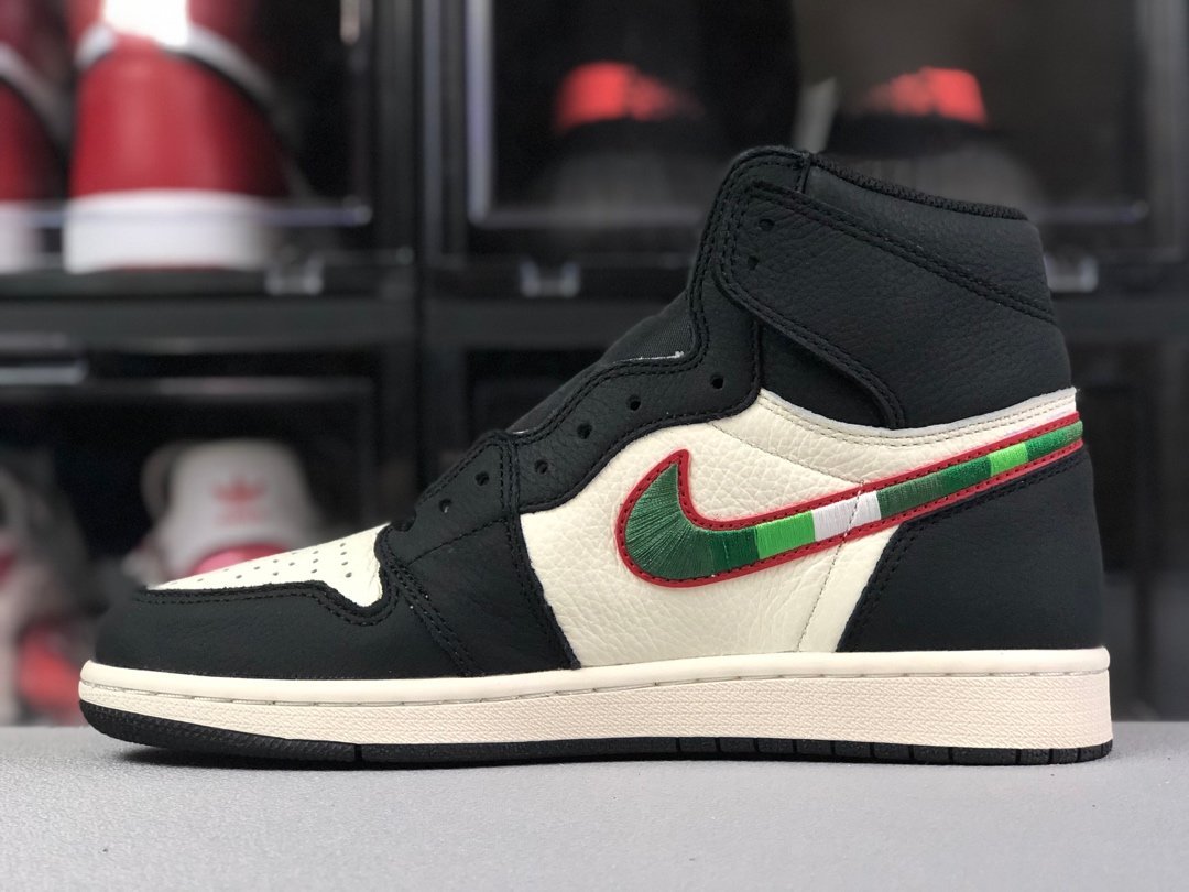 Jordan 1 Retro High OG Sports illustrated A Star is Born