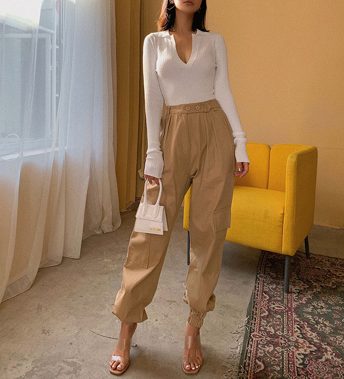 Colada - Diepe V-hals gebreide crop top met kraag