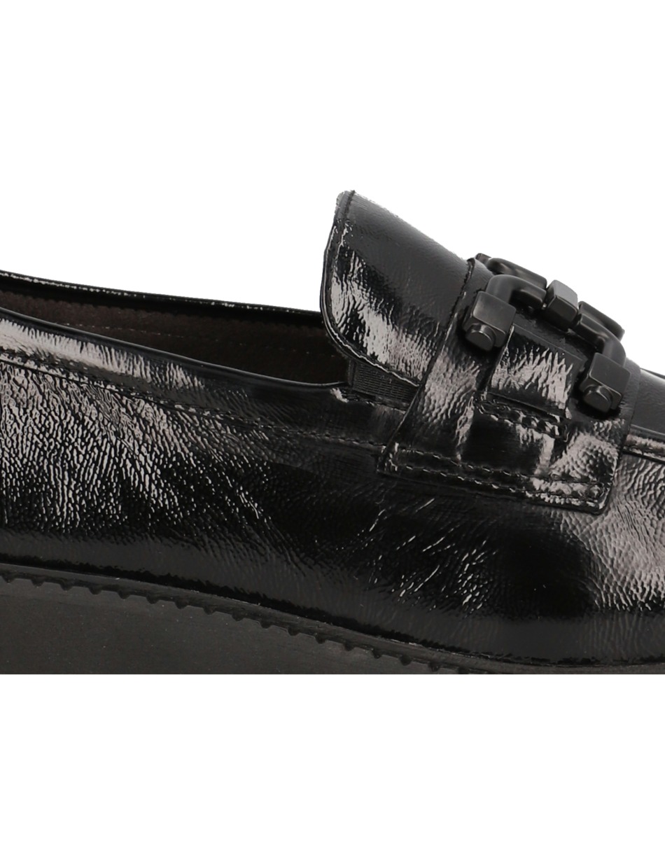 Lackleder Slipper