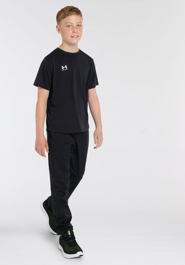 Under Armour® Trainingsshorts »CHALLENGER«  Für Kinder