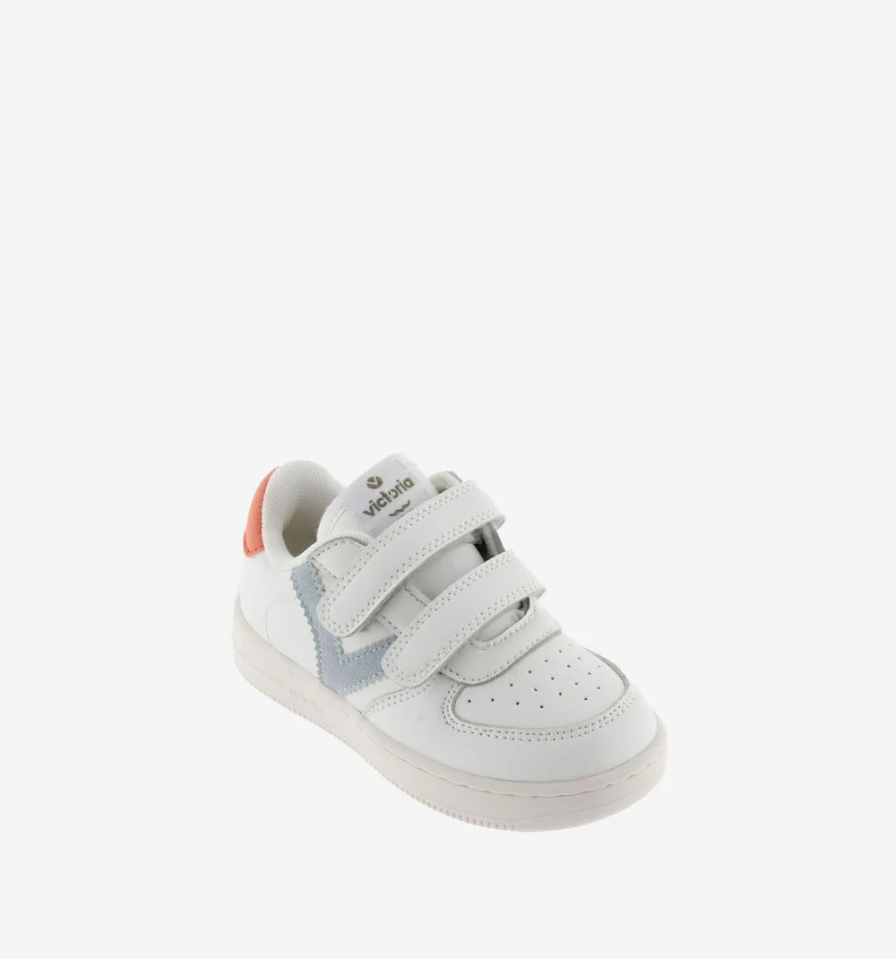 TIEMPO BASKETS CONTRASTANTES Baskets de sport pour enfant CELESTE