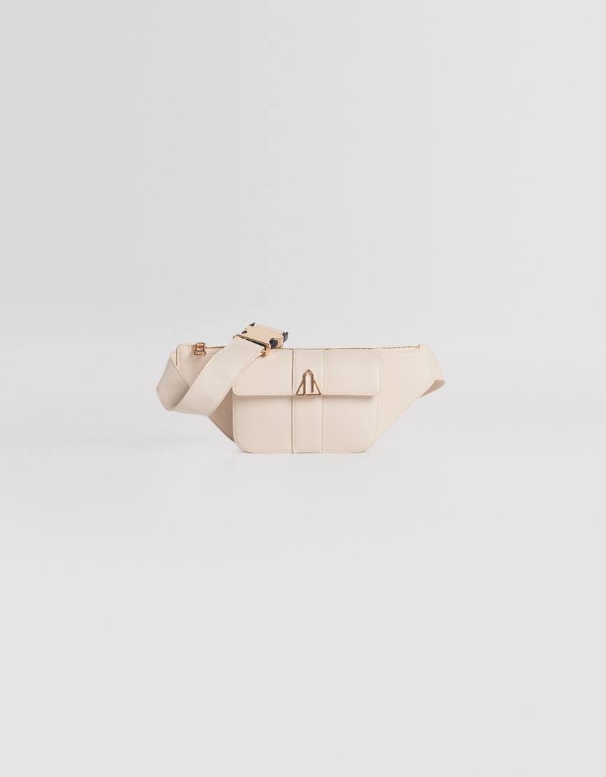 Bolsa de cintura com detalhes