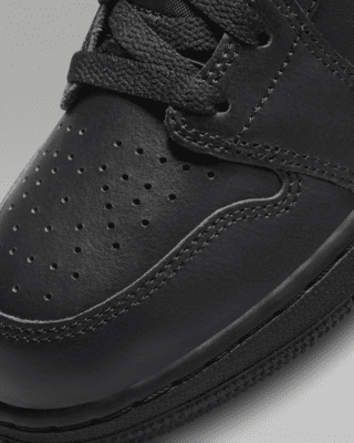 Jordan 1 Mid Older Kids' Shoes