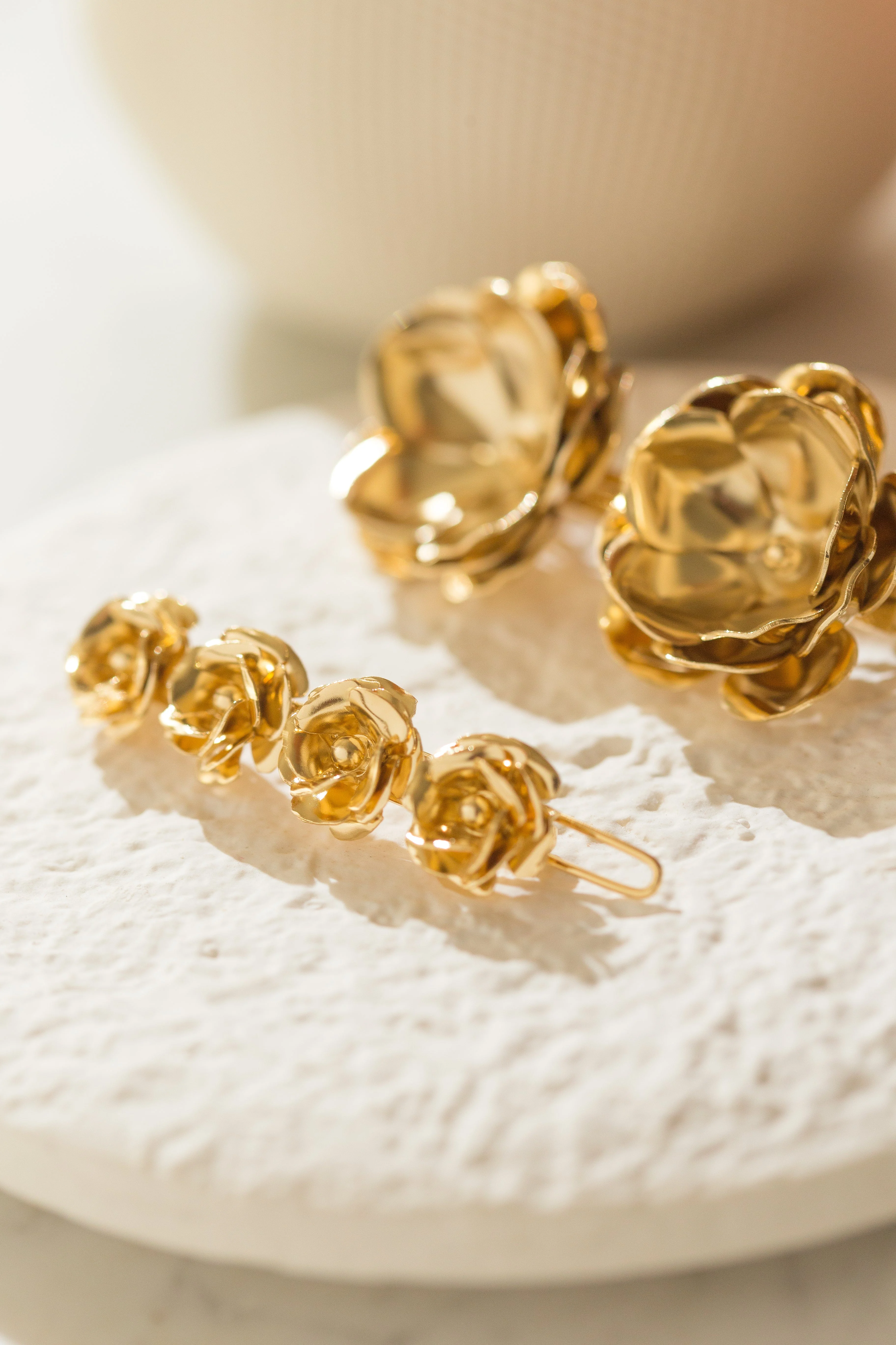 AGLAÉ - Mini barrette fleurs doré à l'or fin | Doré