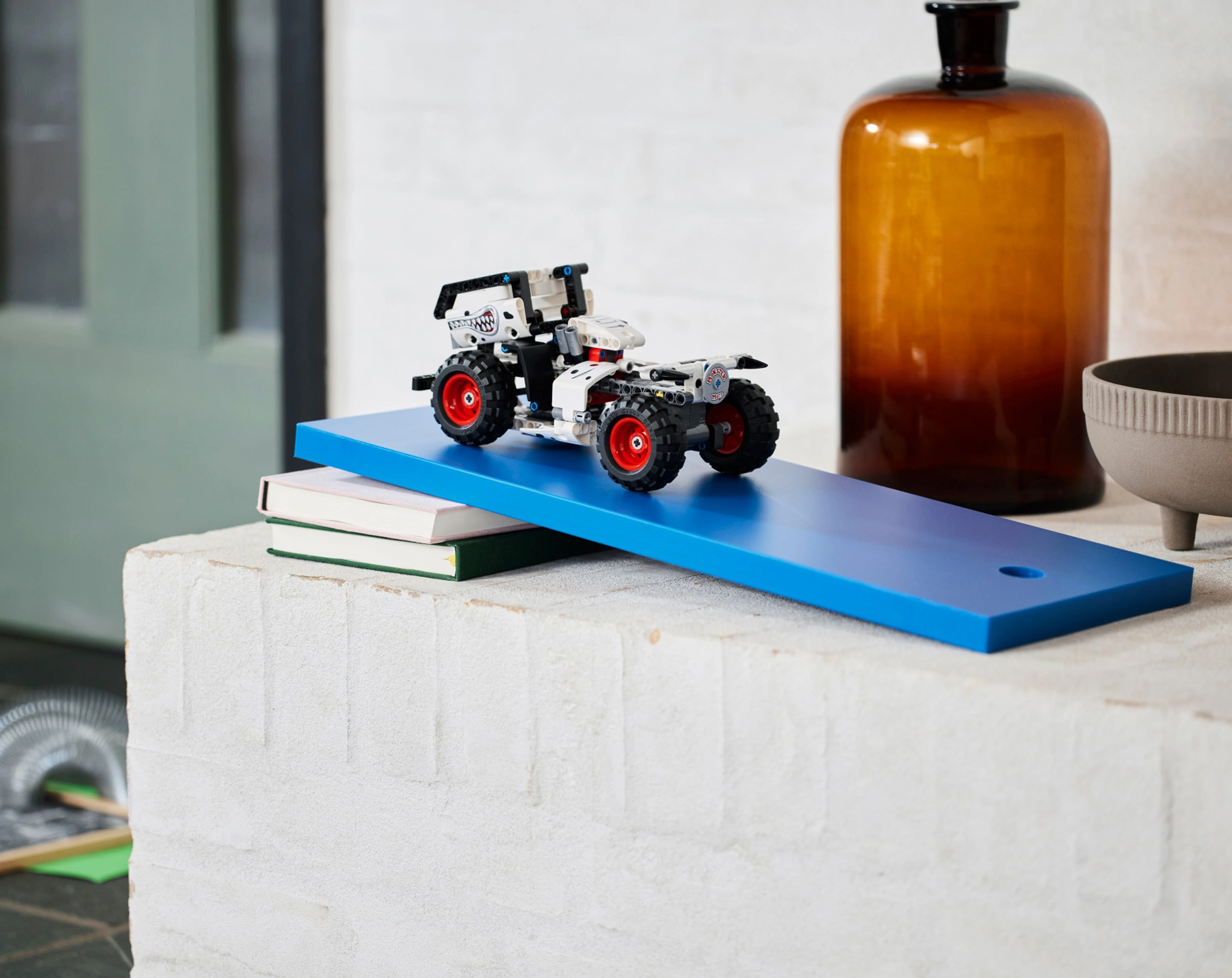 LEGO® Technic 42150 Monster Jam™ Monster Mutt™ Dalmatian