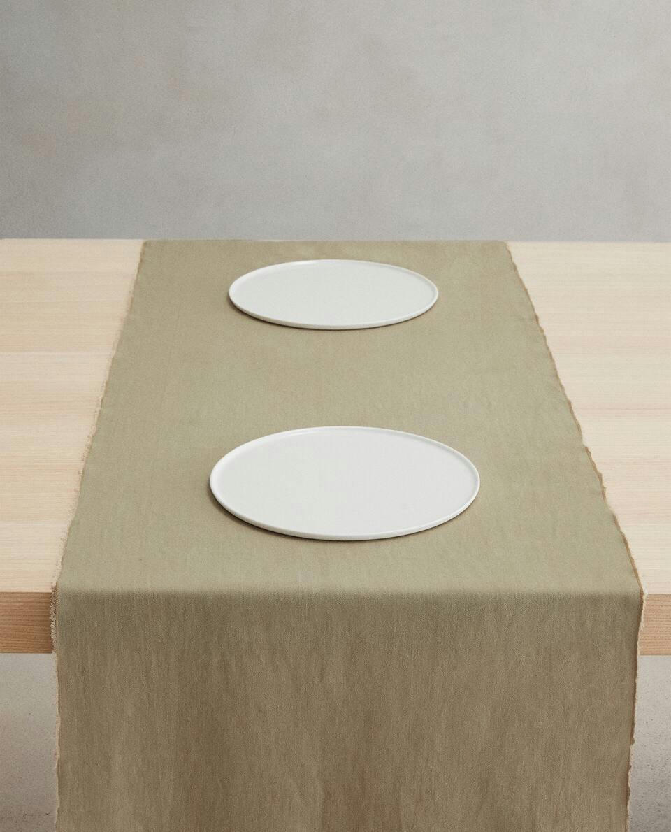 CAMINHO DE MESA 01
