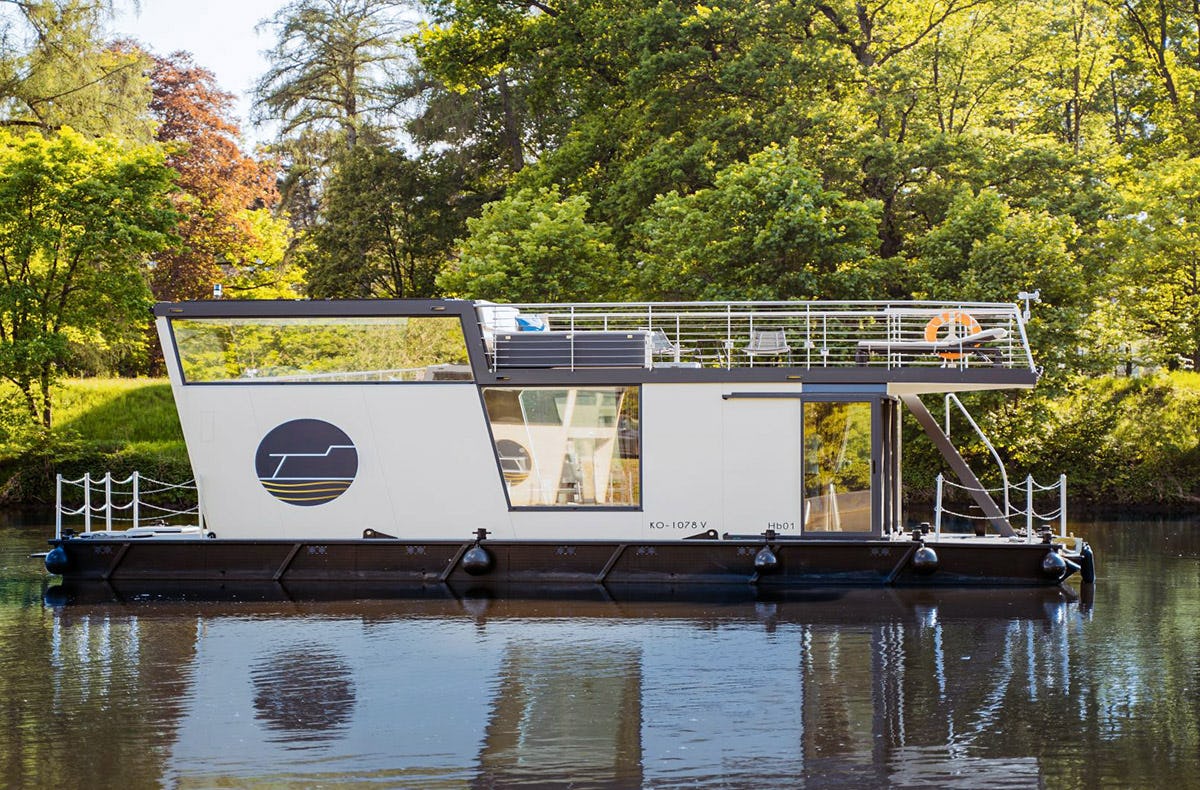 Elektro Hausboot Übernachtung Mettlach