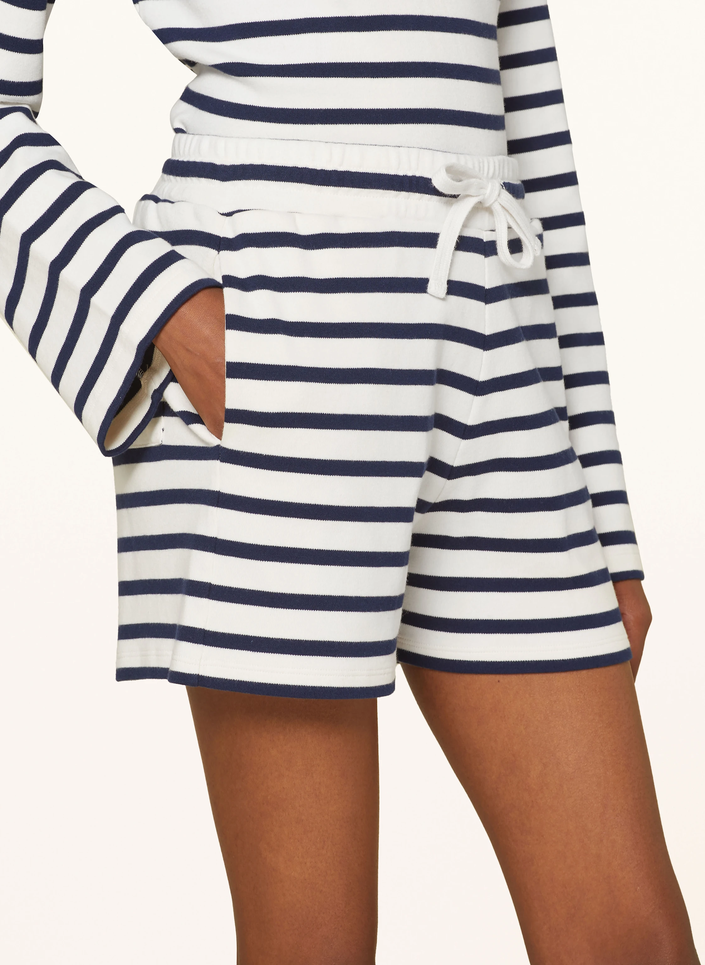 LADNERI Shorts MIMIZAN