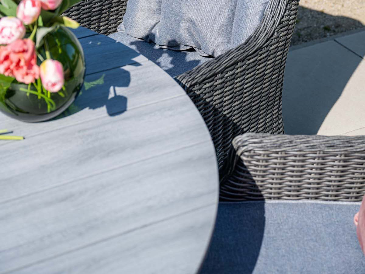 Outdoor Feelings Edson Carbon black grey teak Ø 148 cm tuintafel
