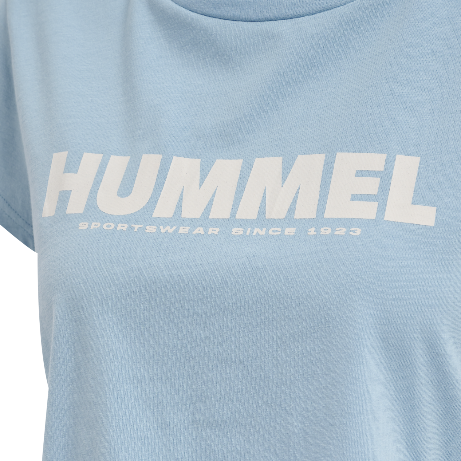 hmlLEGACY WOMAN CROPPED T-SHIRT