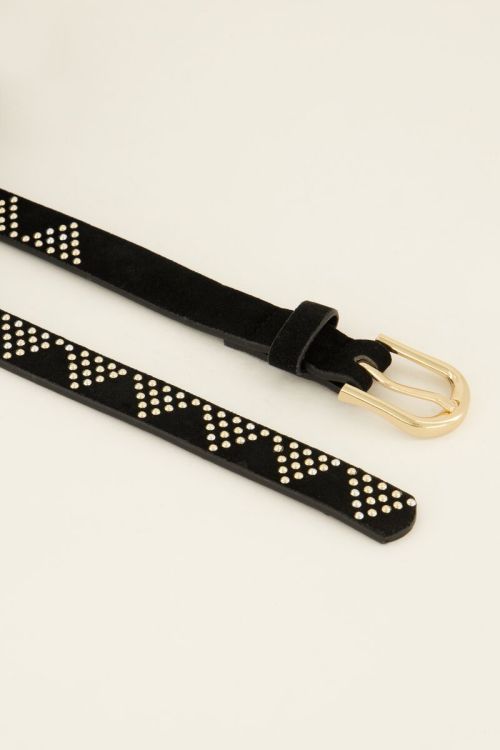 Riem met zilverkleurige studs en goudkleurige gesp