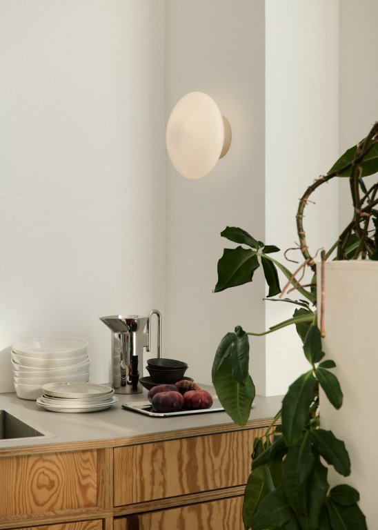&tradition Mist AP22 plafond/wandlamp Ø25 White Opal Glass