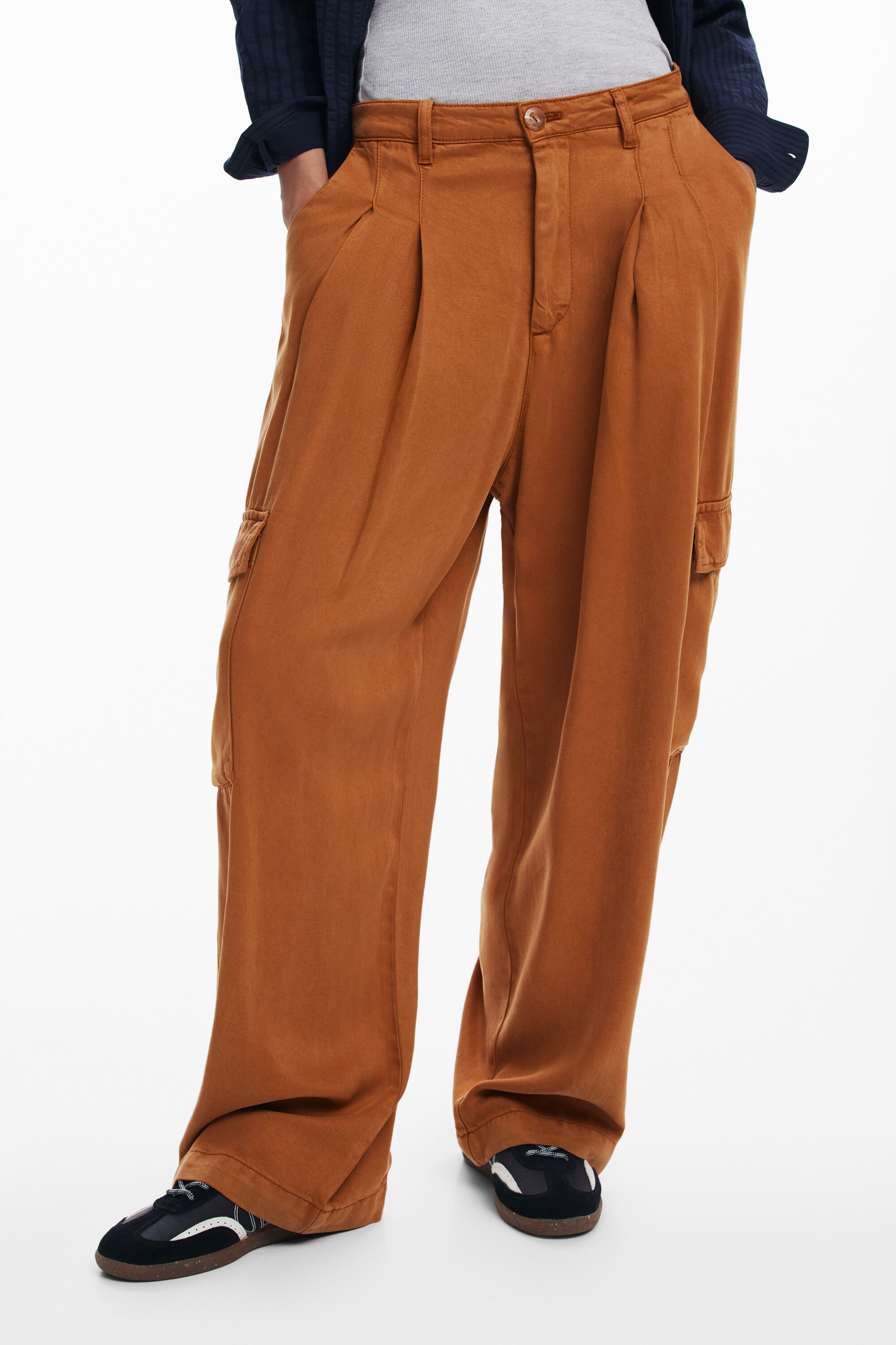 Pantalones carga fluidos