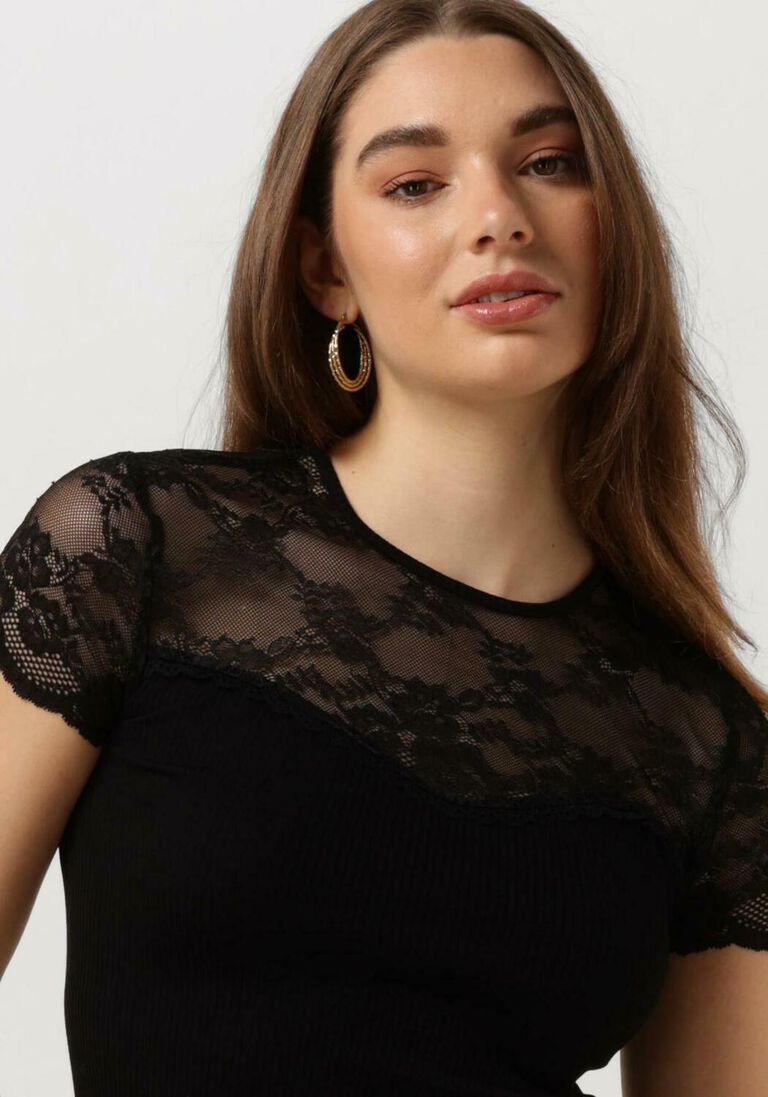 ROSEMUNDE zwarte rosemunde top beatha silk t-shirt w/ lace