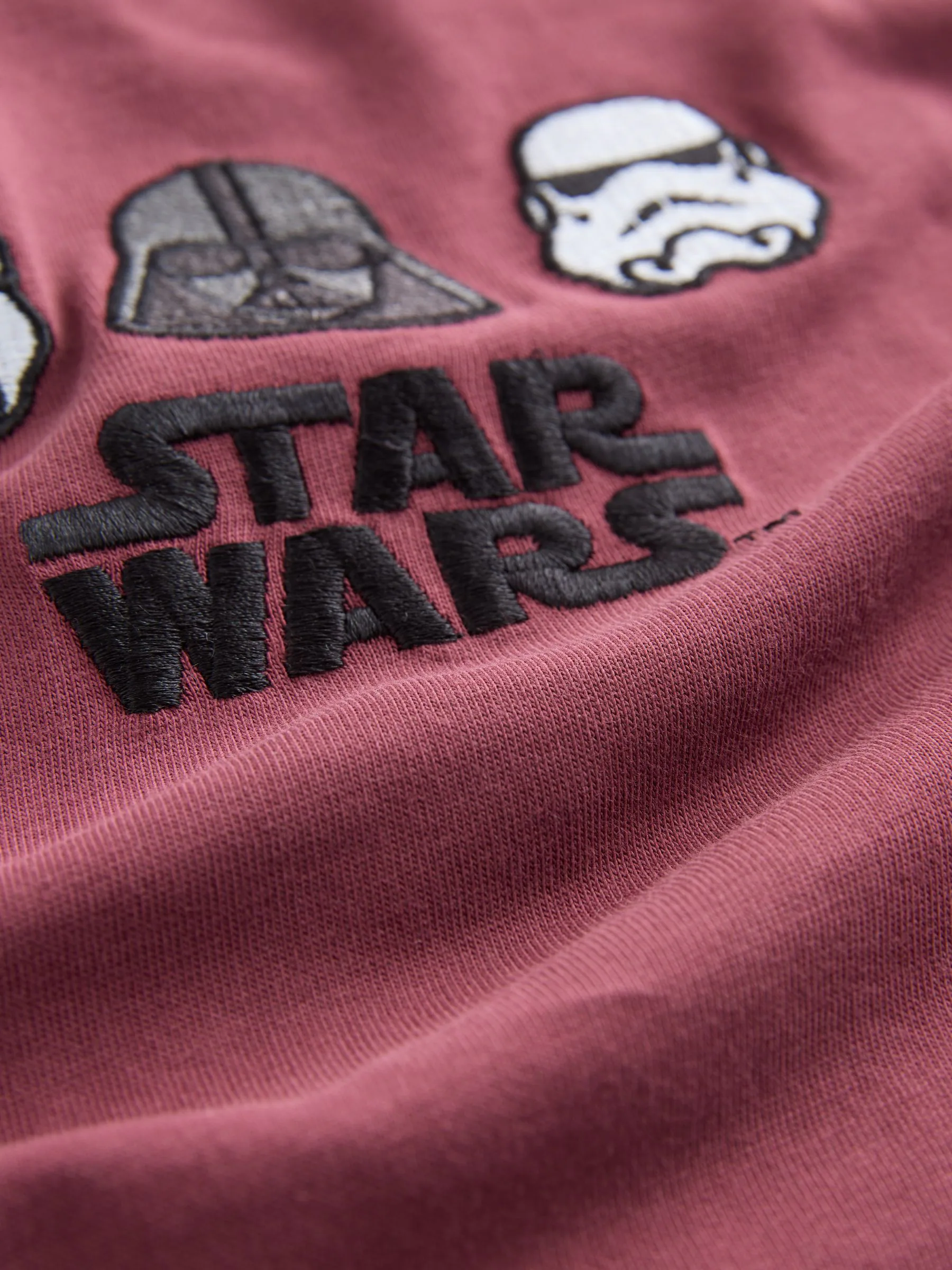 Bessenrood met print op de rug - Star Wars T-shirt (3-16jr)