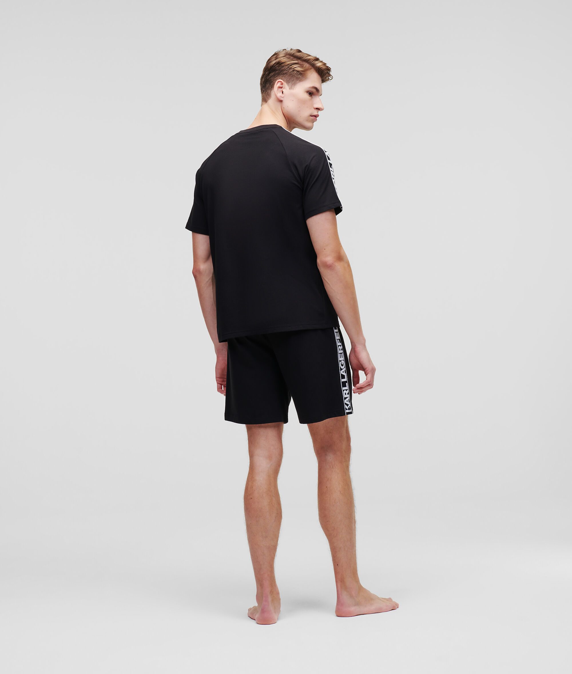 ENSEMBLE PYJAMA SHORT ET T-SHIRT AVEC LOGO KARL
