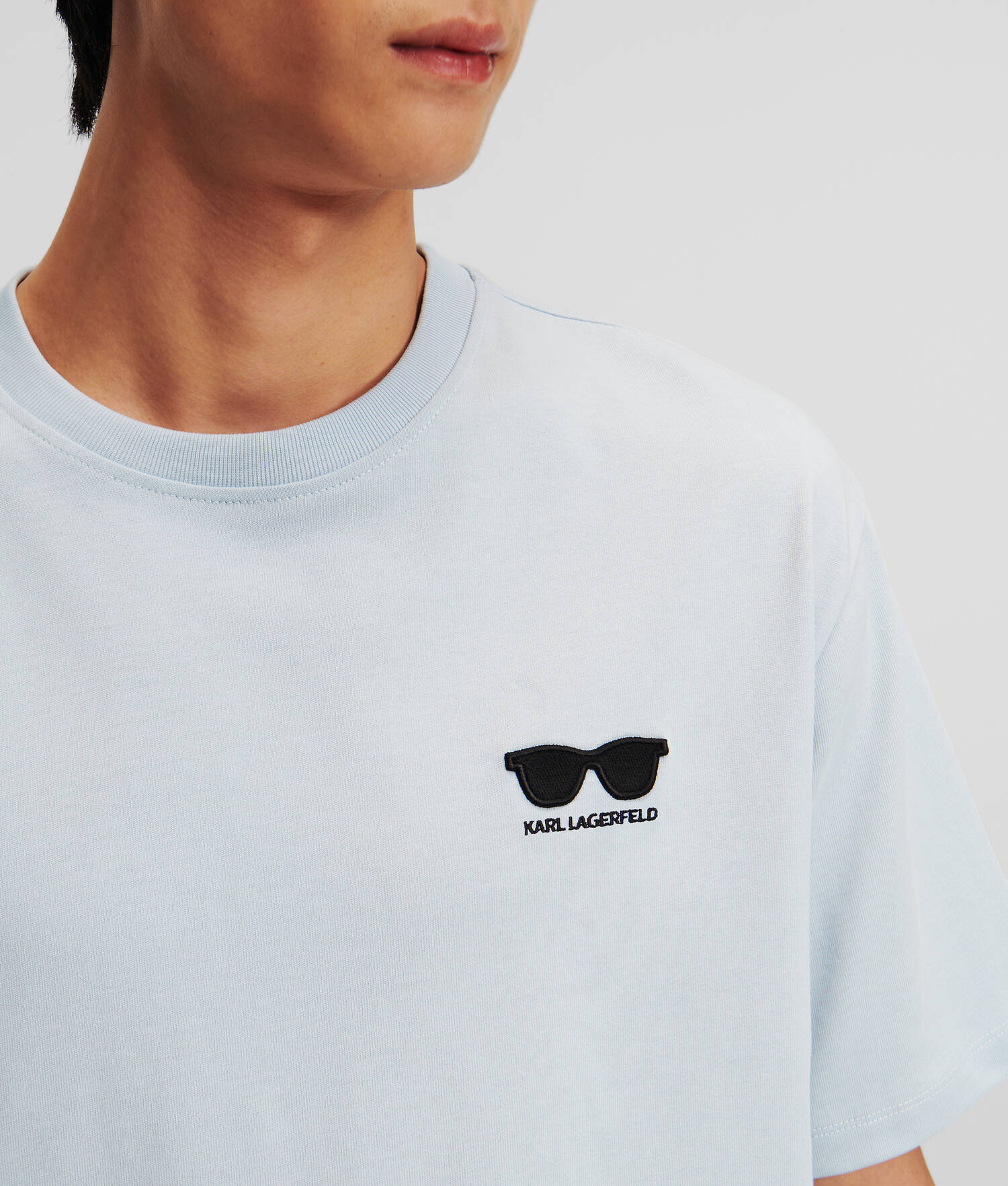 T-SHIRT LUNETTES DE SOLEIL