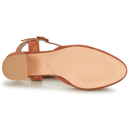 Betty London - MALINE - Camel