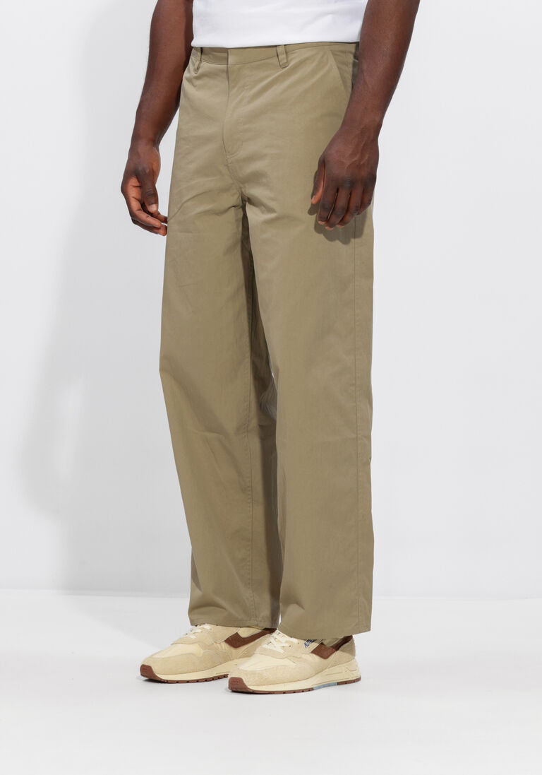 beige olaf hussein chino barrel leg pant