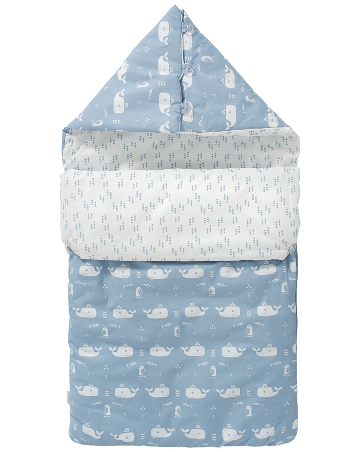 Fußsack WHALE (40x80) für Babyschale in hellblau