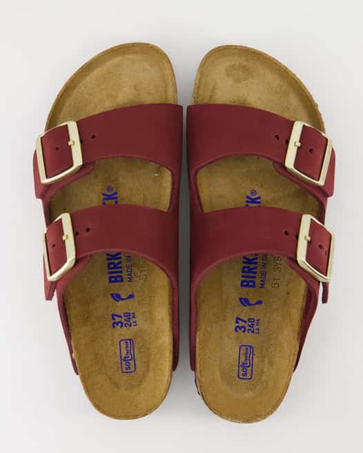 Birkenstock Arizona Soft Footbed Pantoletten in Bordeaux