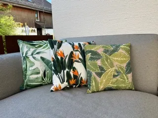 Set van 2 tuinkussens TSOTYLI bloempatroon 45 x 45 cm Groen