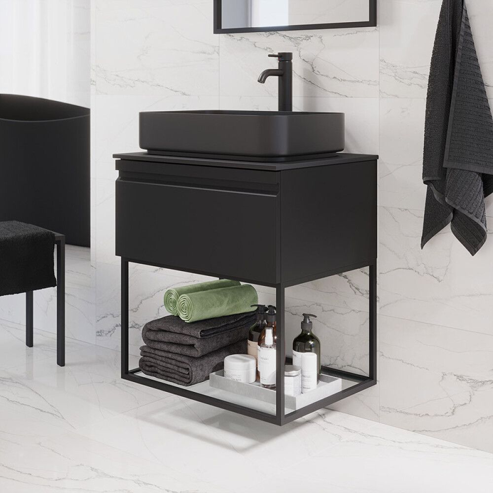 BADEROMSMØBEL CAMARGUE IQ+ MED HYLLE SVART MATT 60CM