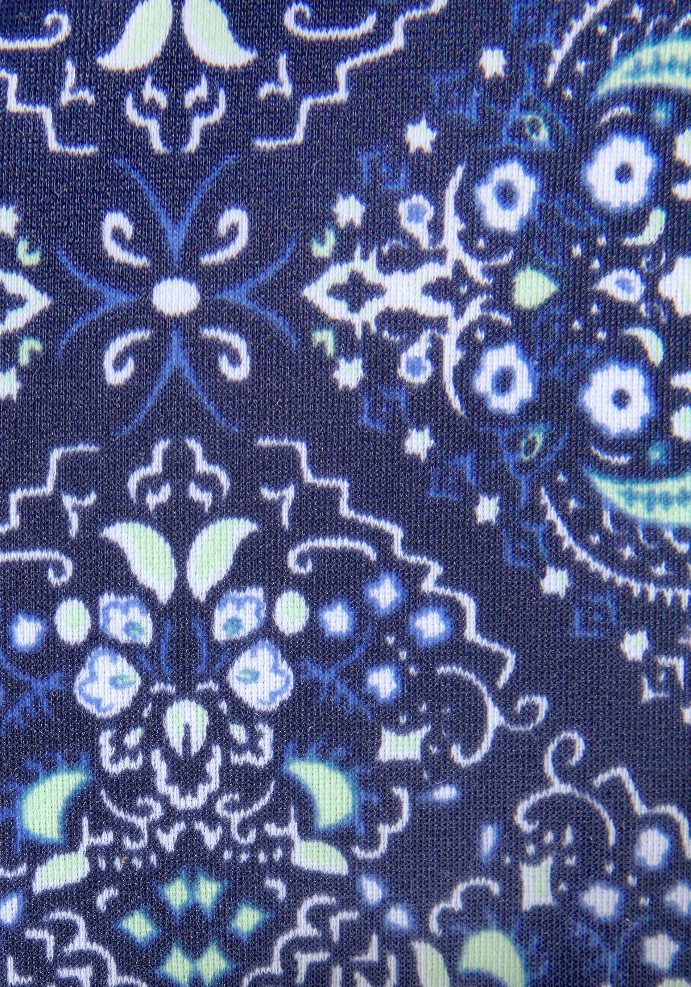 s.Oliver Oversize-Tankini , figurschmeichelnd, mit Miederverstärkung, wattierte Cups, bis D-Cup