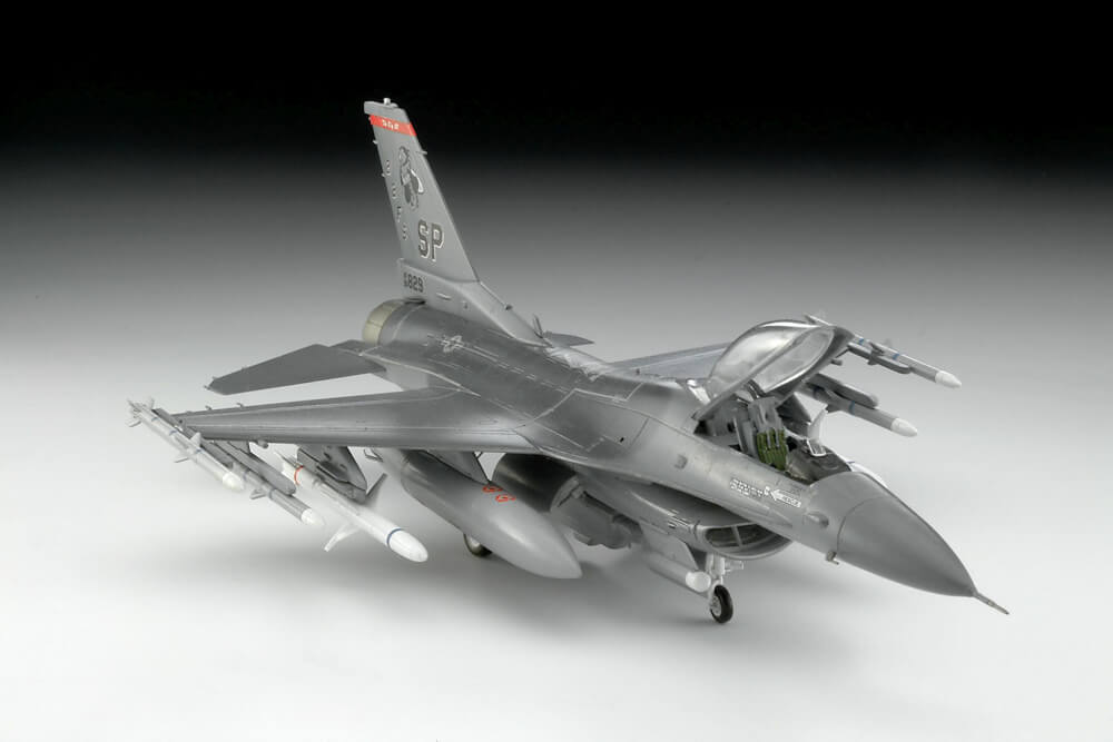 Geschenkset US Air Force 75th Anniversary, Revell Modellbausatz mit Basiszubehör