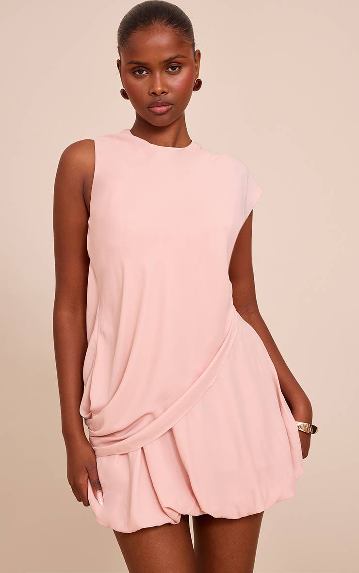 Rose Pâle Robe Courte Droite En Mousseline À Ourlet À Volants