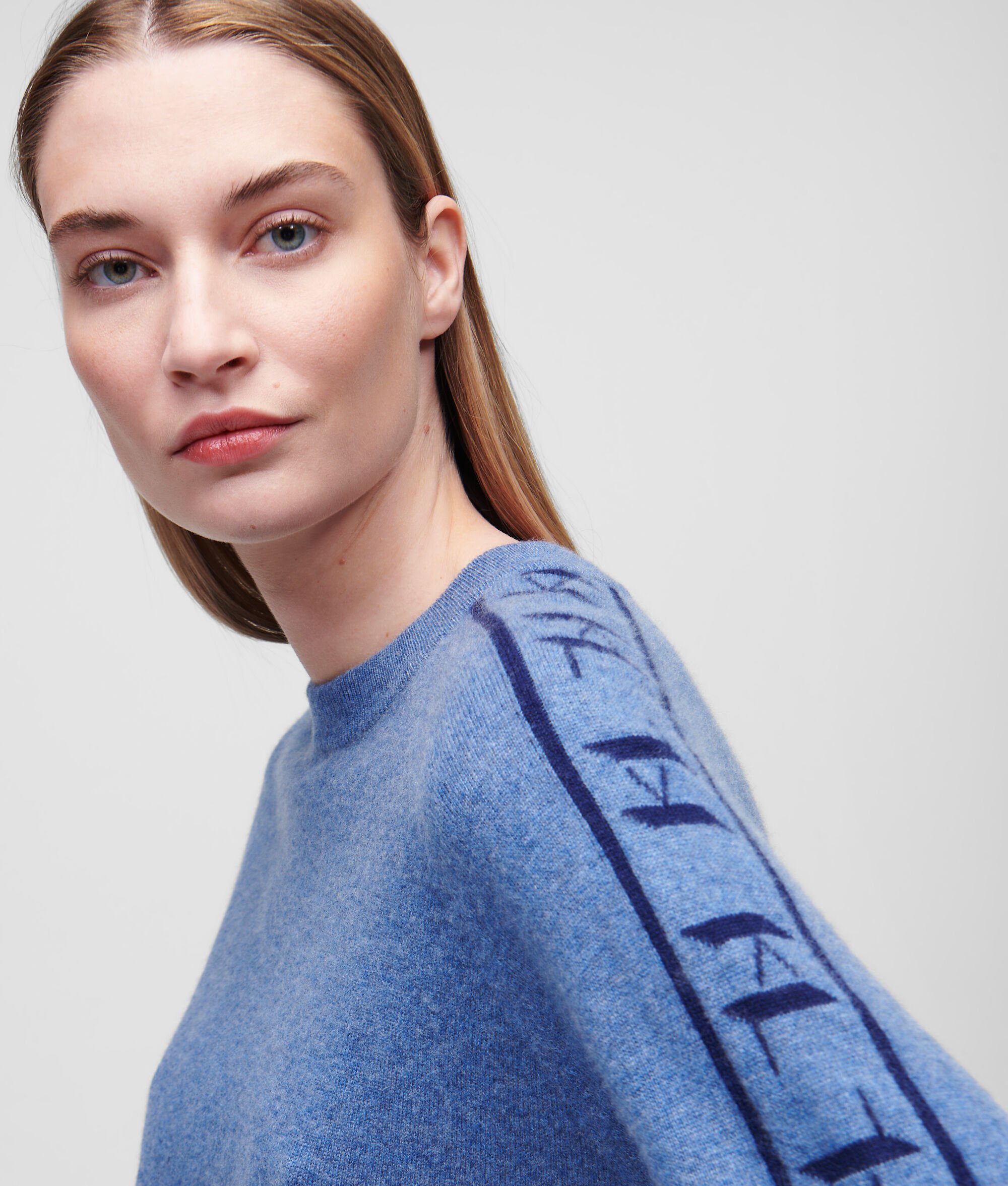 PULL KL MONOGRAM EN CACHEMIRE JACQUARD