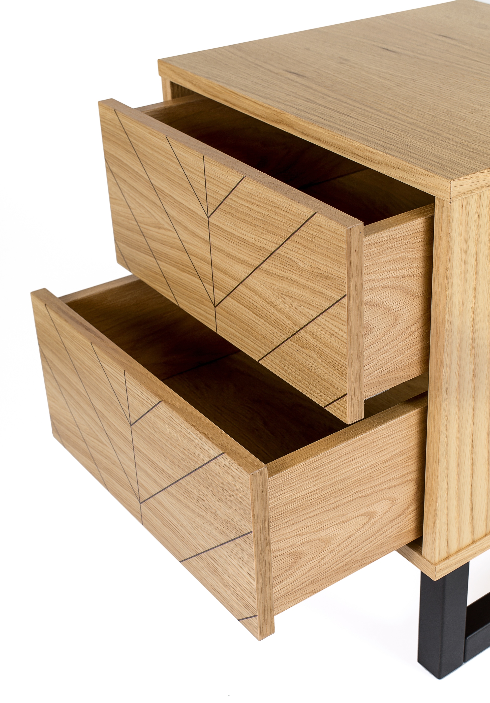 Woodman Nachttisch Holzfurnier aus Eiche, FSC®-zertifiziert