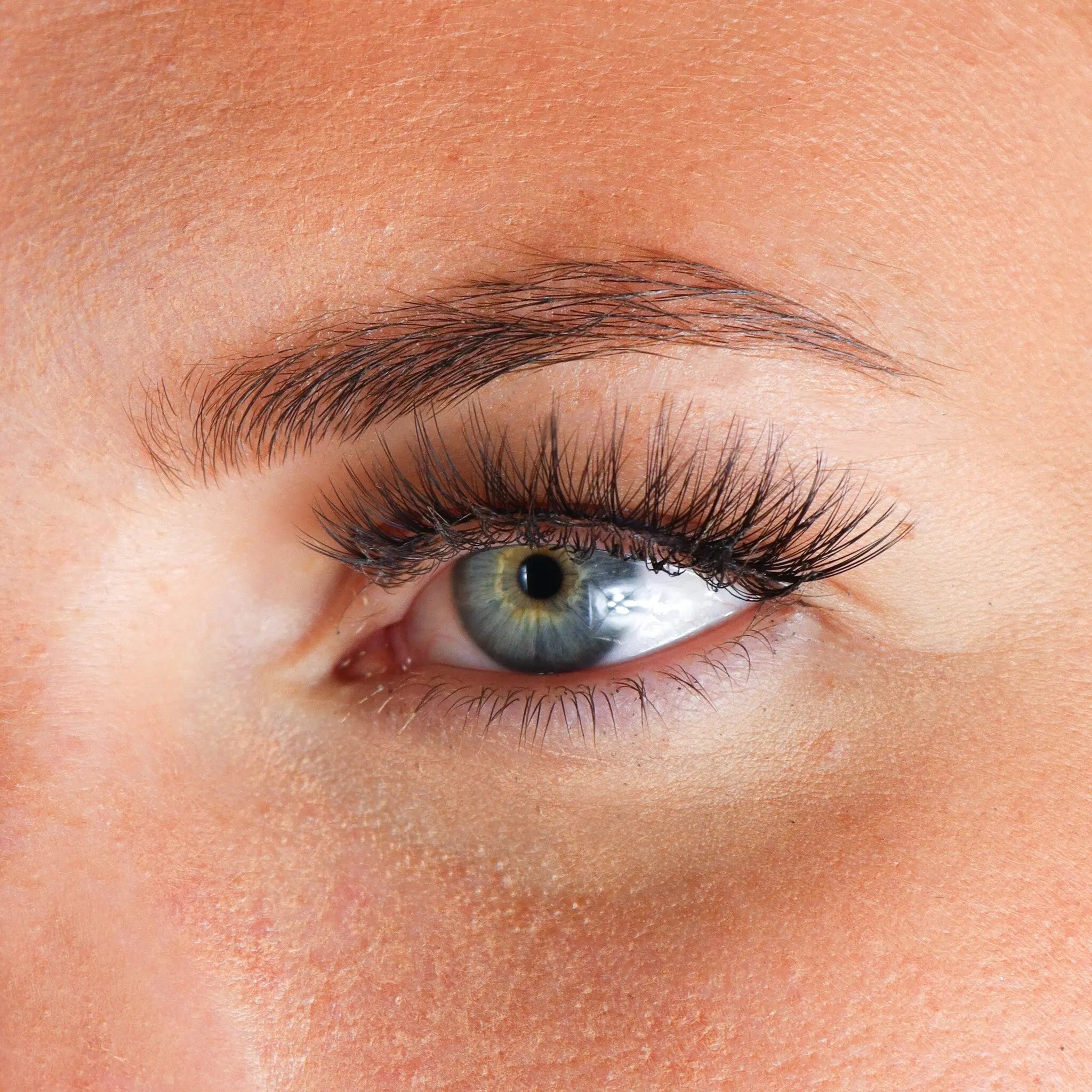 Invisible Bands Lashes Joyce