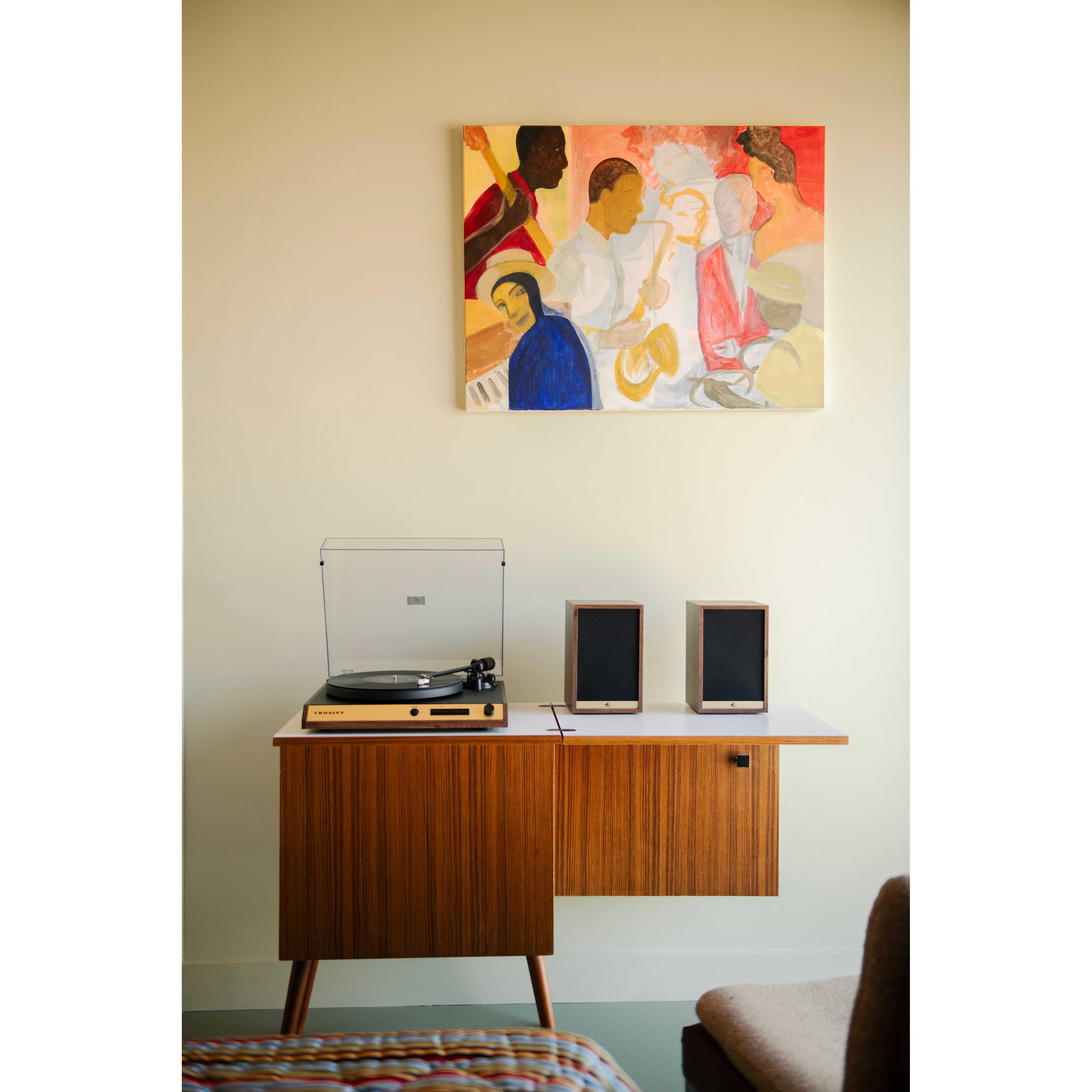 Crosley C72 platenspeler Walnut