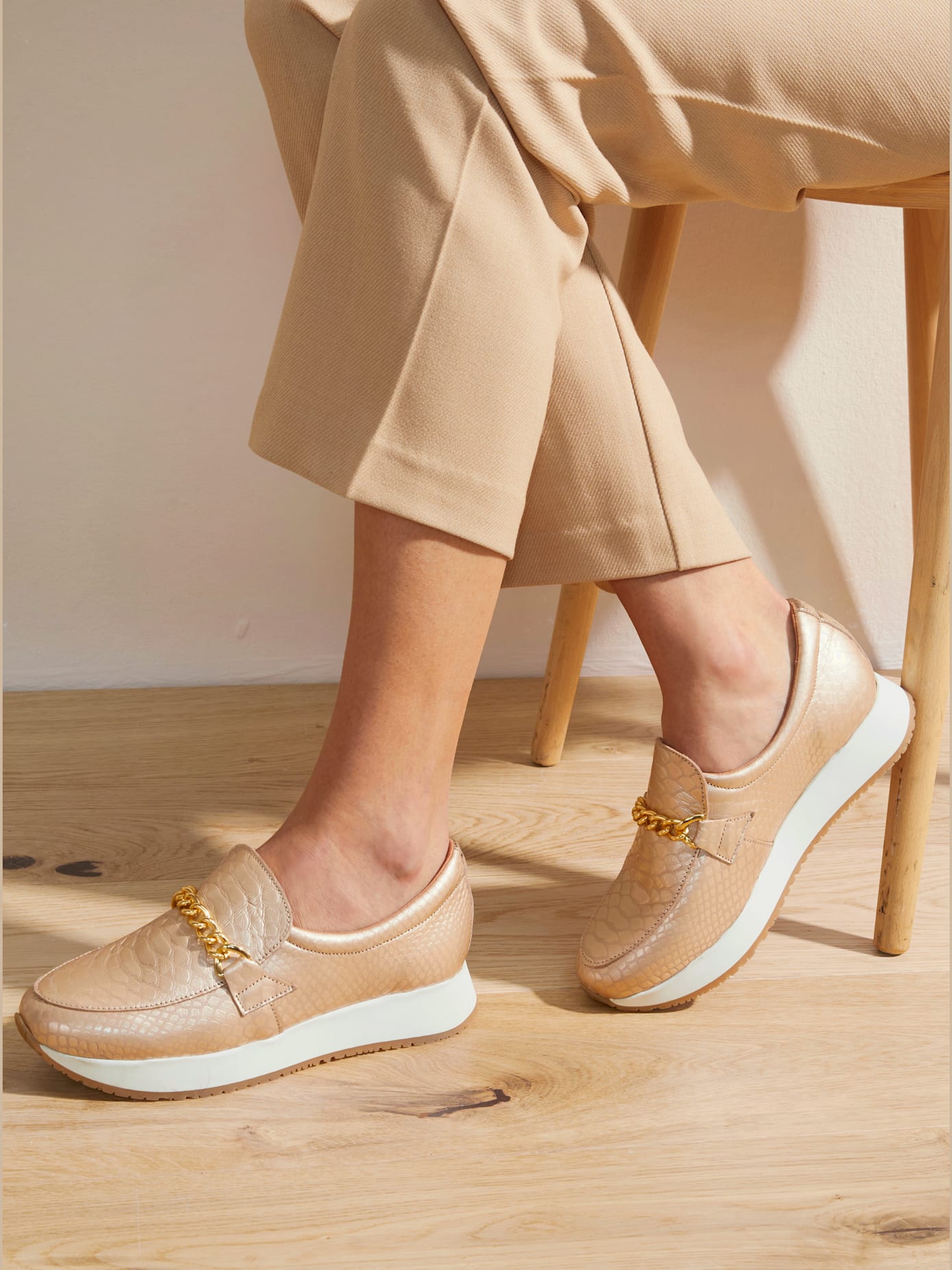 Trotteurs cuir de chèvre gaufré